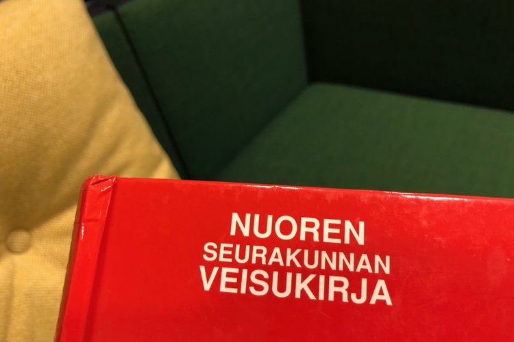 Oslo: Iltanuotio riparin tapaan Oslo: Iltanuotio riparin tapaan