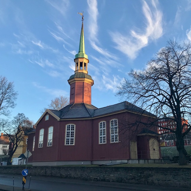Trondheimissa kokoonnumme paikassa nimeltä Bakke kirke.