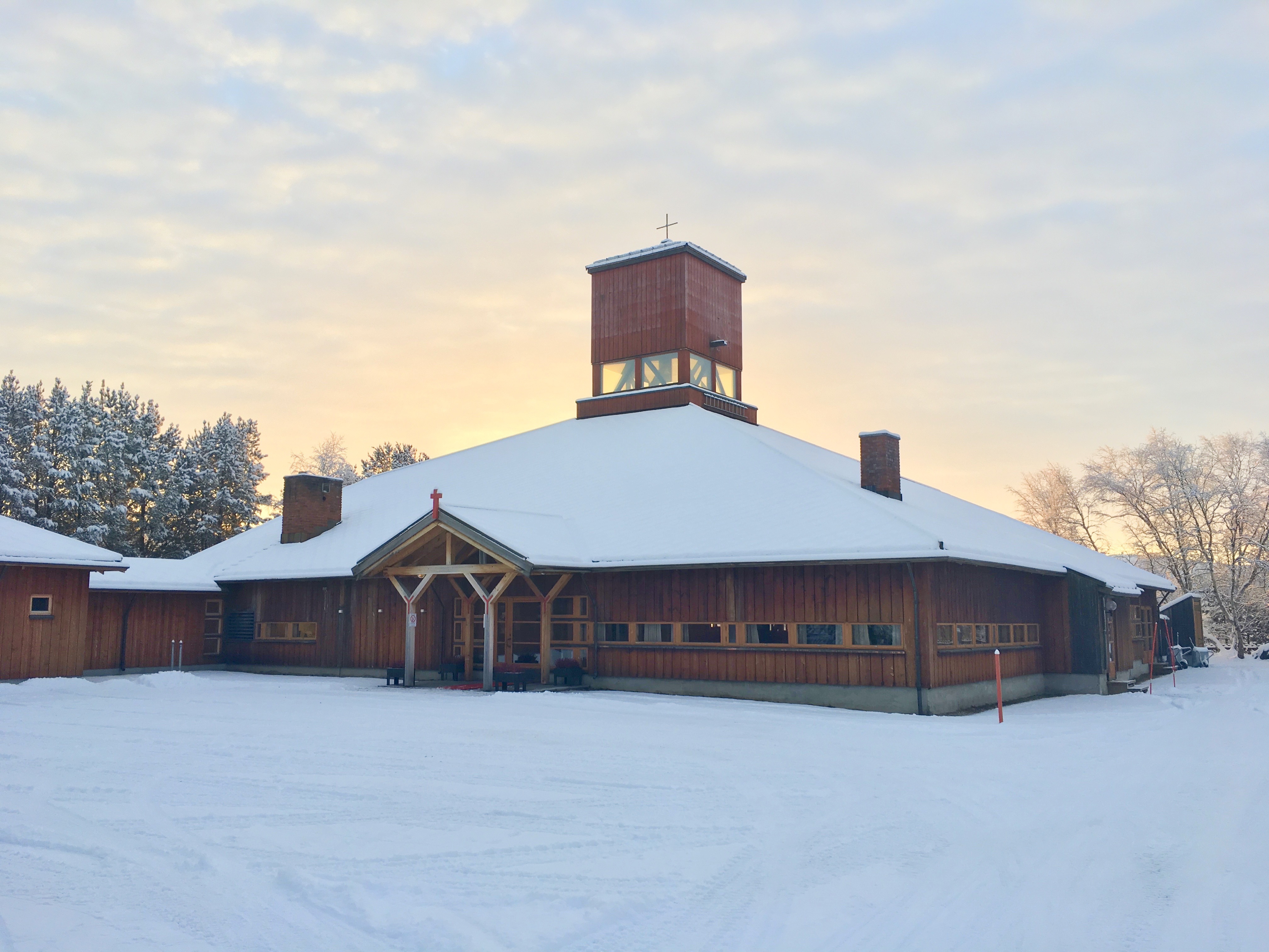 Karasjok: Adventtikirkko ja joululaulut