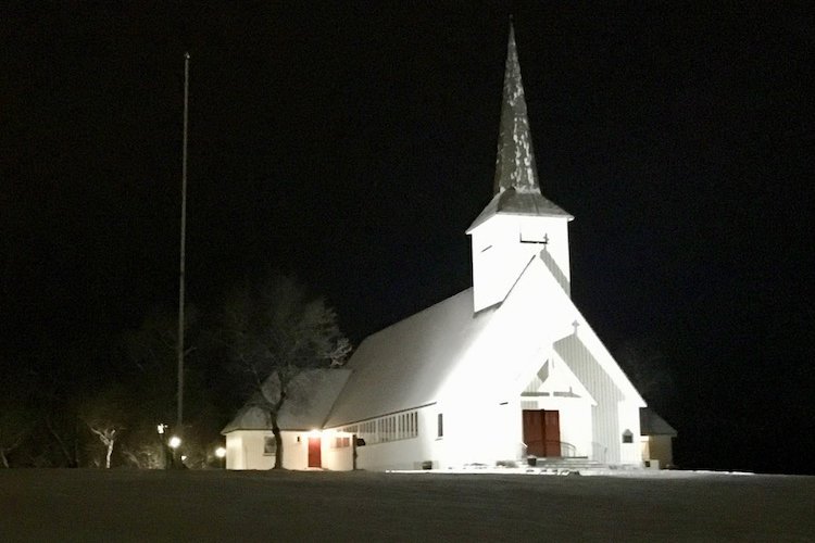 Lakselv: Adventtikirkko ja joululaulut