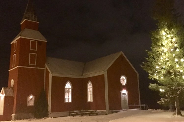 Tromssa: Adventtikirkko ja joululaulut Tromssa: Adventtikirkko ja joululaulut